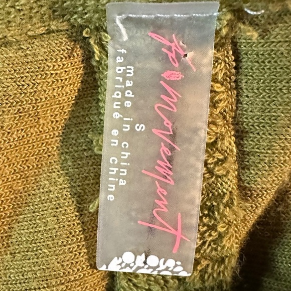 Free People FP Movement Powder Snow Bunny Ski Bum Sweater Hoodie Small GorpCore - Picture 14 of 17